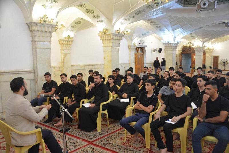 مركزُ الدّراسات والمراجعة العلميّة يُقدّم دورةً لوفدٍ من محافظة القادسيّة