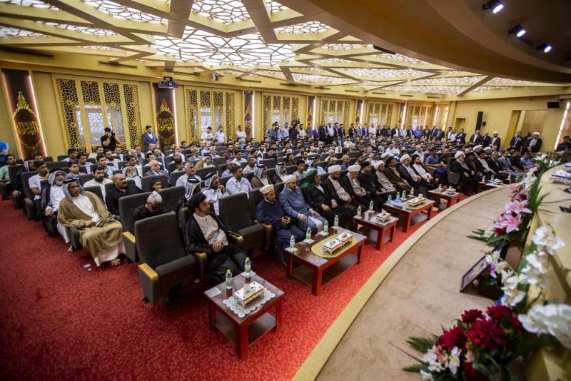 العتبةُ العبّاسية المقدّسة تستذكر جريمة العصر (مجزرة سبايكر) وتُكرّم جمعاً كبيراً من ذوي ضحاياها...