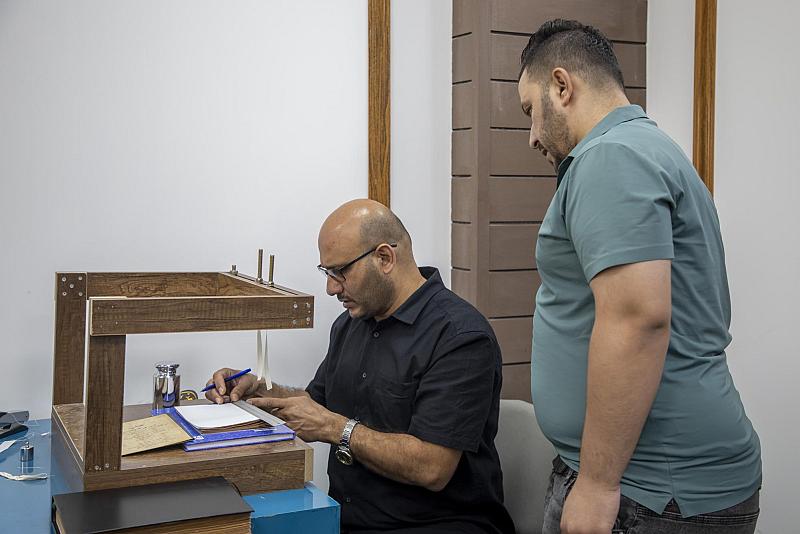 العتبة العباسية المقدسة تشارك في استعادة مكتبة جامعة الموصل ورئاسة الجامعة واليونيسكو تشيدان بالشراكة معها