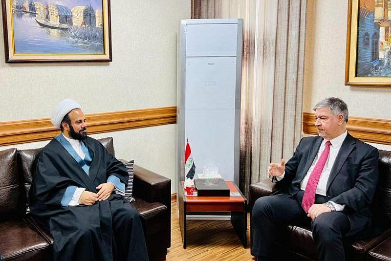 لتوحيد الجهود.. وفد الشؤون الفكرية يزور وزارة الخارجية