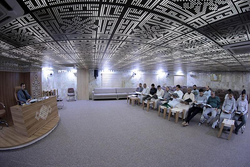 المجمع العلمي يقدم دروسًا في الأداء القرآني ضمن دورة ربيع القرآن