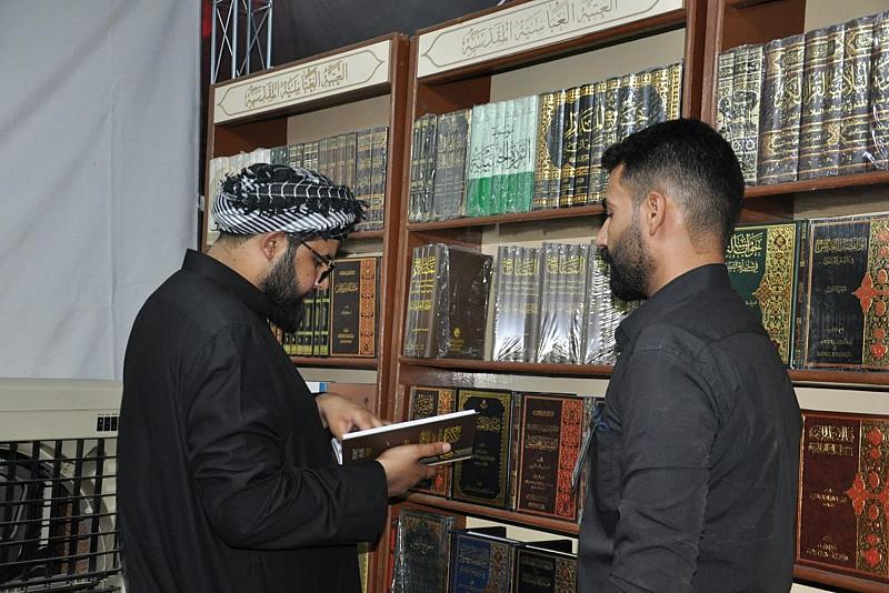 الشؤون الفكريّة يعرض (820) إصدارًا عبر خيمة نافذ البصيرة في طريق زائري الأربعين