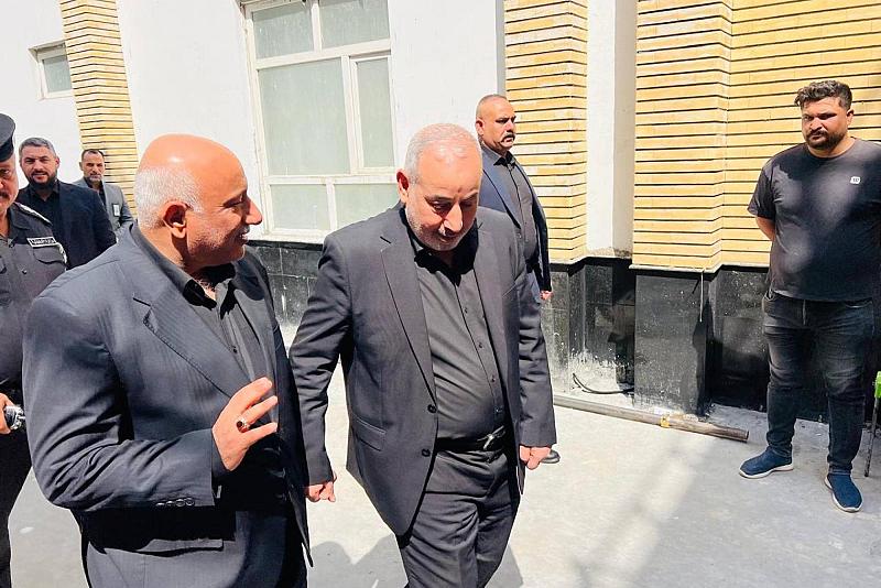 المشرف على مجمع أبي الفضل العباس (عليه السلام) يستقبل محافظ كربلاء ويستعرض الاستعدادات الخاصة بزيارة الأربعين