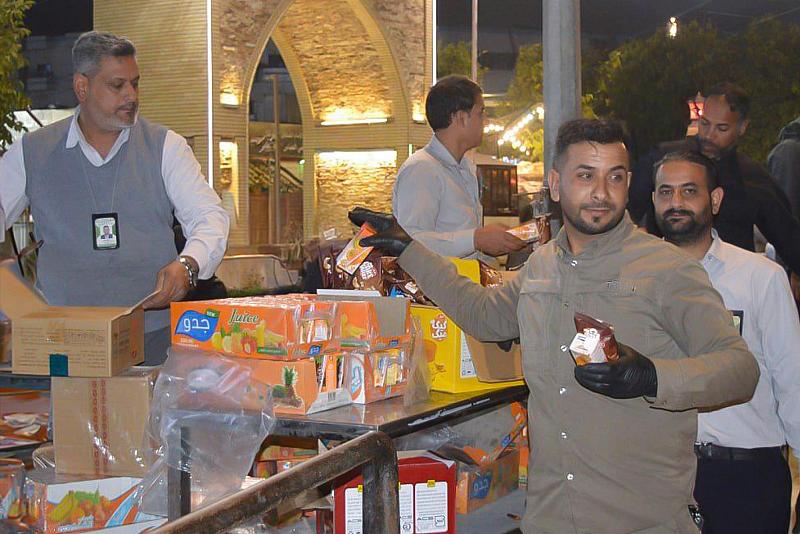 تضمنت 11 ألف وجبة طعام.. مجمّع العلقمي يقدم خدمات متعددة لزائري النصف من شعبان
