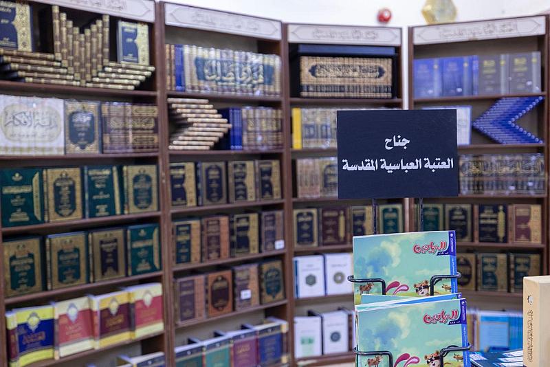 قسم الشؤون الفكرية يشارك بأكثر من 350 إصدارًا في معرض مهرجان تعزيز الذاكرة الأول