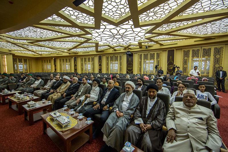 مؤمنو الهند يُكرّمون أُمناء عتبات العراق المقدّسة لجهودهم في نشر فكر أهل البيت(عليهم السلام).