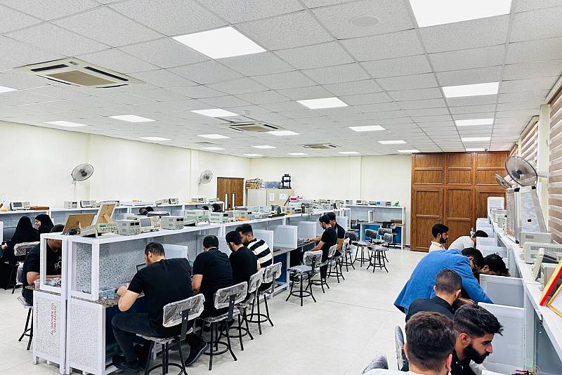 جامعة الكفيل تُنهي دوراتها التدريبية الصيفية لطلبة كليّة الهندسة التقنية