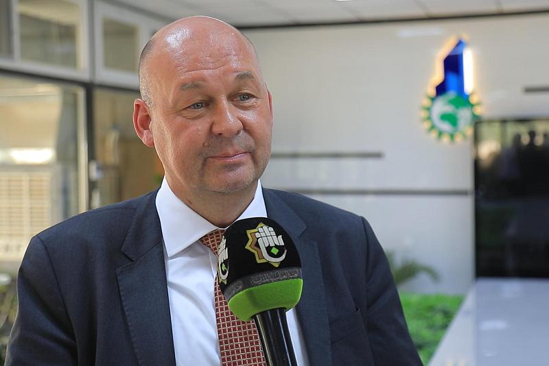ممثل البرنامج الإنمائي في العراق: مشاريع العتبة العباسية الزراعيّة تمثل تنمية للموارد المائية