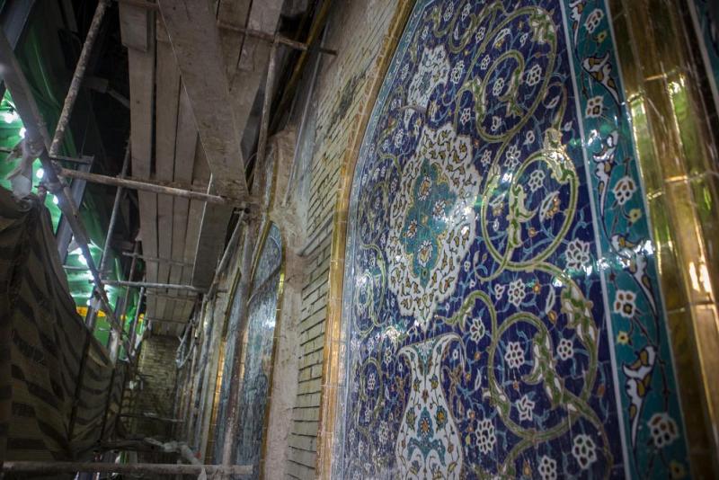 مع أصالة الموروث وحداثة التنفيذ تتواصل الأعمال في بوابة القبلة لمرقد أبي الفضل العبّاس (عليه السّلام) ...