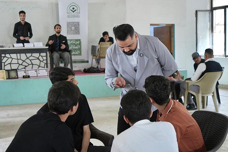 بمشاركة 200 طالب.. قسم الشؤون الفكرية يختتم مسابقة (حامل اللواء) الثانية في بغداد