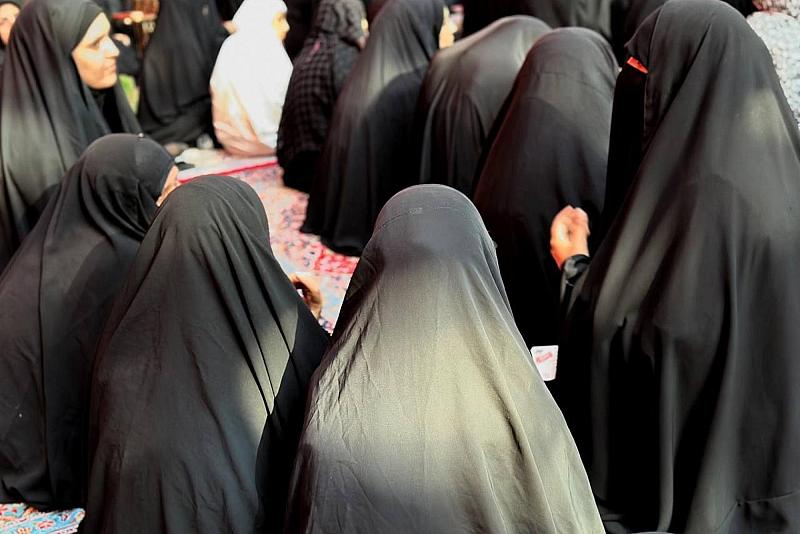 شعبة التوجيه الديني النسوي تنظم فعاليات دينية للزائرات في مرقد أبي الفضل العباس (عليه السلام)