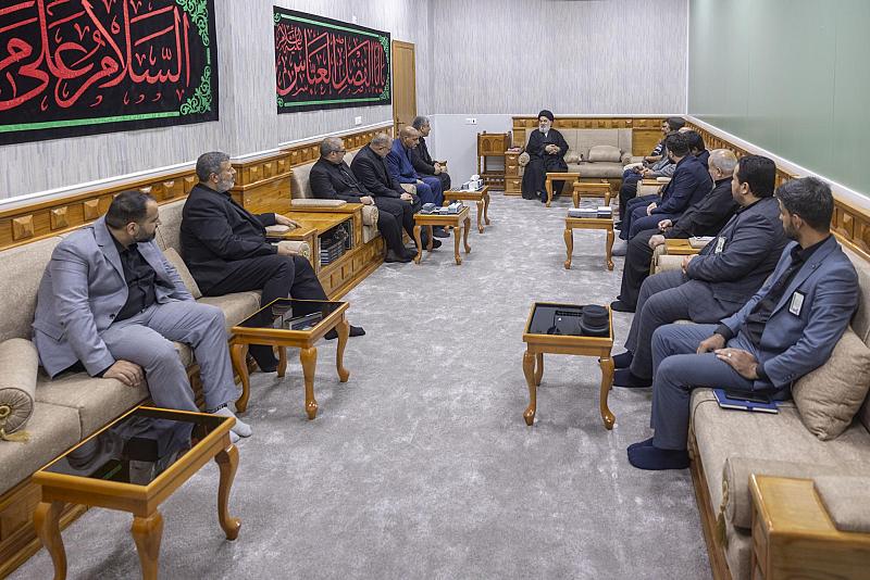 سماحة السيد الصافي يستقبل الباحثين المشاركين في المؤتمر العلمي الدولي الثالث عشر لفكر الإمام الحسن (عليه السلام)