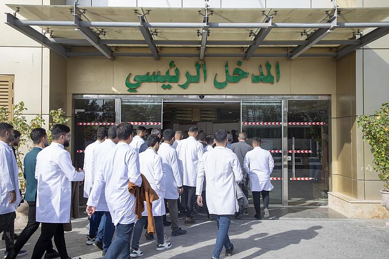 وفد جامعة ديالى يطلع على تقنيات مستشفى الكفيل التخصّصي