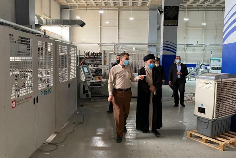 المتولّي الشرعيّ يُجري جولةً ميدانيّة للاطّلاع على أحدث خطوط الإنتاج في دار الكفيل للطباعة والنشر والتوزيع