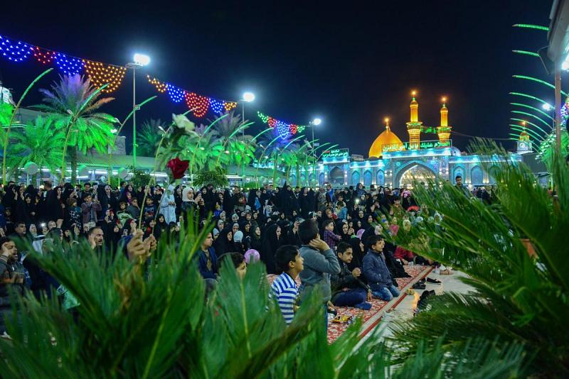 من بين حرمَيْ أخوَيْها: احتفاليّةٌ بذكرى ميلاد السيّدة زينب (عليها السلام)