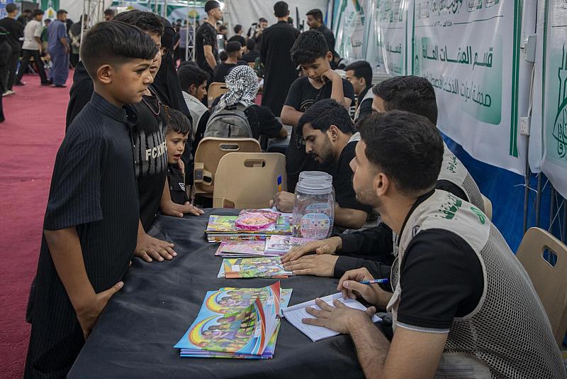 على محور النجف.. محطات قسم العلاقات العامة الثقافية تستقطب أكثر من  3 آلاف زائر