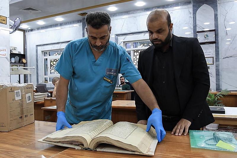 لأغراض الصيانة والترميم.. قسم الشؤون الفكرية يتسلَّم الوجبة الأولى من المصاحف الخاصة بالعتبة العسكرية المقدسة