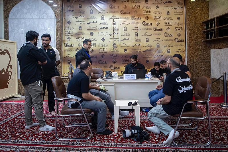 المركز الإعلامي للعتبة العباسية المقدسة يشهد توافد صحفيين من داخل العراق وخارجه لتغطية زيارة الأربعين