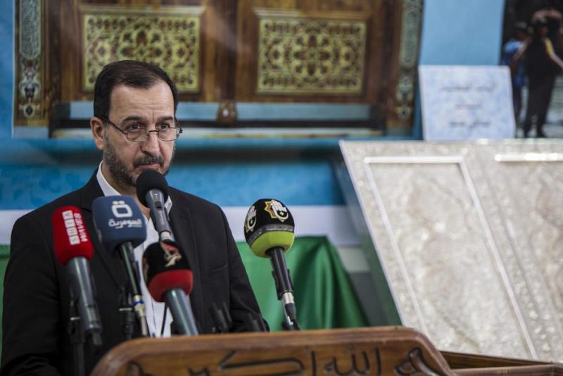 الأمين العام للعتبة العباسية المقدسة: صناعة (باب الحمد) برهان آخر على مقدرة العقل والفرد العراقي  على الابداع..