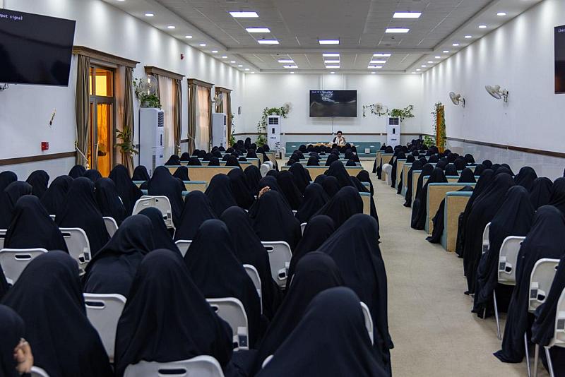 شعبة مدارس الكفيل النسوية تختتم فعاليات اليوم الثاني من مخيم بنات العقيدة