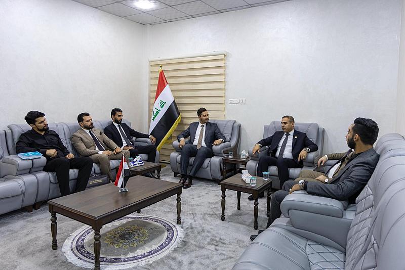 العتبة العباسية المقدسة تقدم دعوة لجامعة ذي قار للمشاركة في الحفل المركزي لتخرج طلبة الجامعات العراقية