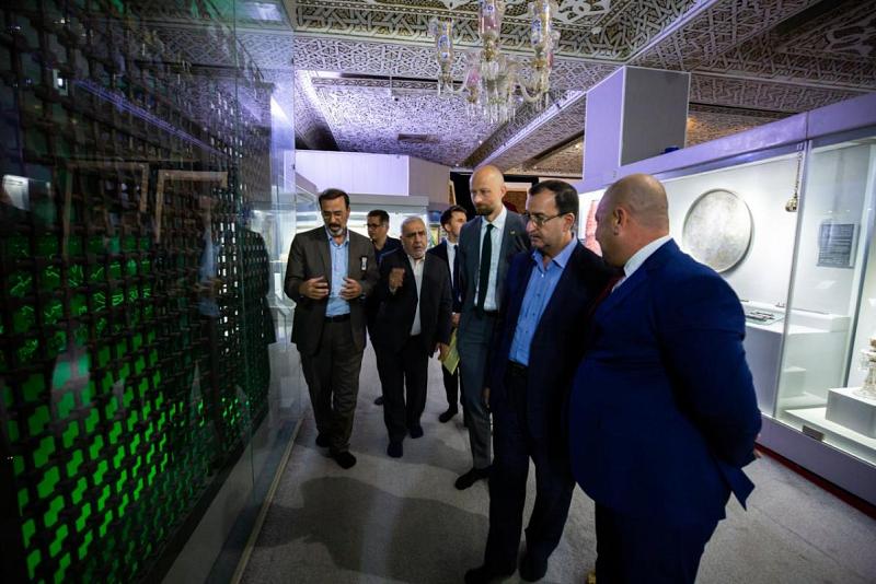 القائم بأعمال السفارة النرويجيّة في العراق يزور العتبة العبّاسية المقدّسة 
