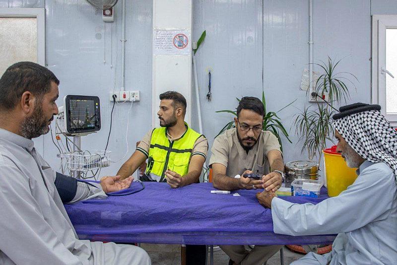 خدمات عدّة يقدمها قسم الشؤون الطبية للزائرين بذكرى المولد النبوي الشريف