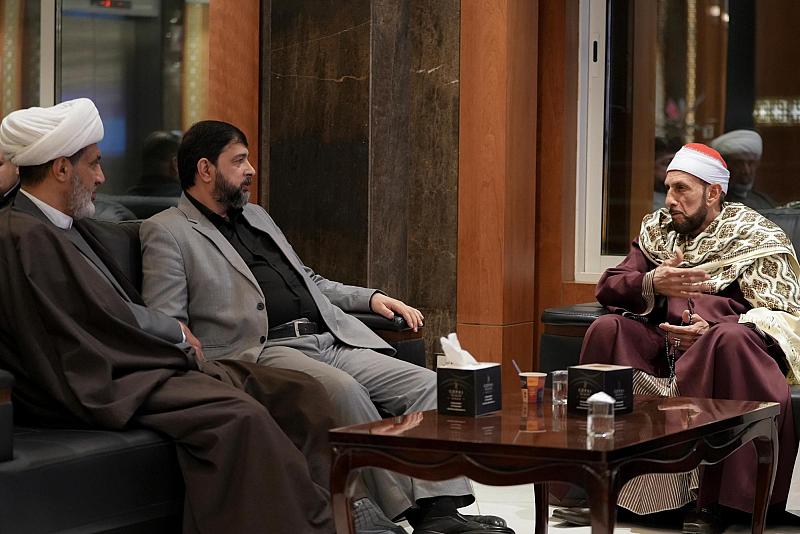 المجمع العلمي يستقبل عددًا من أعضاء لجنة تحكيم جائزة العميد الدولية الثانية لتلاوة القرآن الكريم
