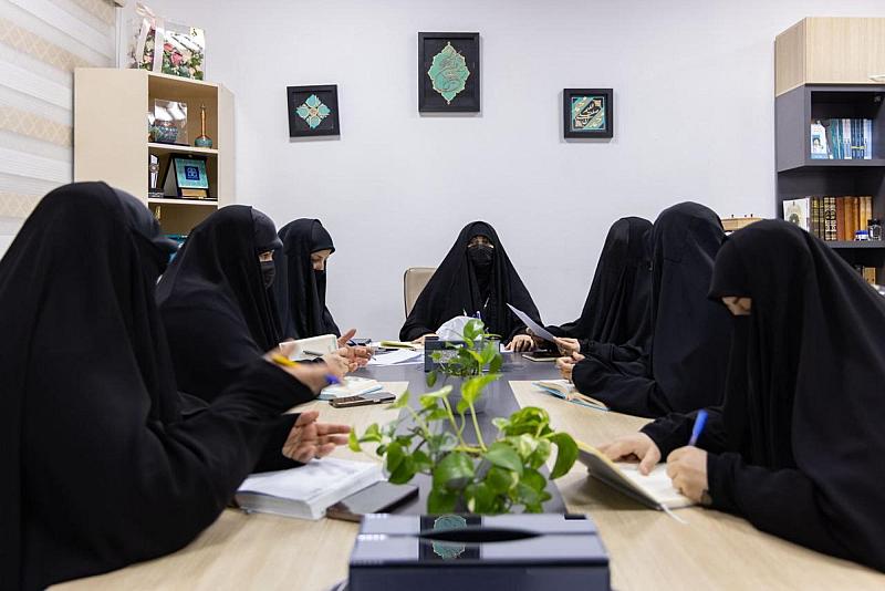 اللجنة النسوية تطلع على استعدادات مجمع أبي الفضل العباس (عليه السلام) لاستقبال زائرات الأربعين