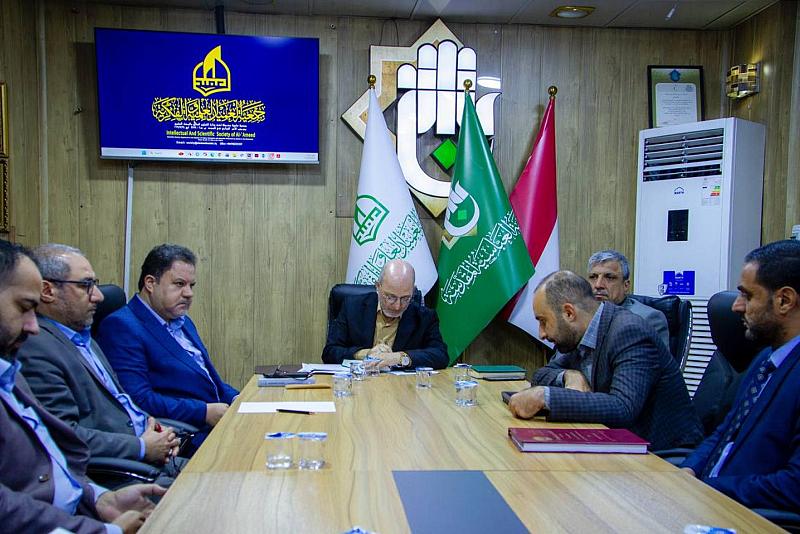 جمعية العميد تعقد اجتماعًا لمناقشة أنشطتها العلمية والفكرية ومشاريعها البحثية