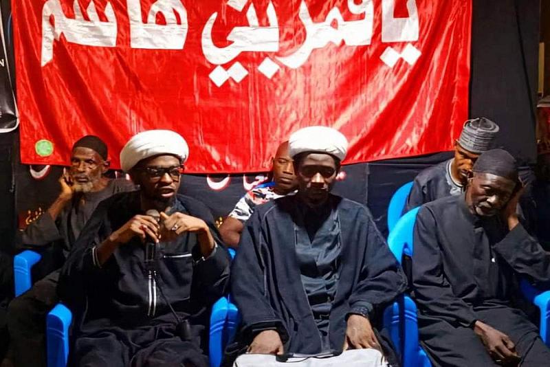 المؤمنون يحيون ذكرى شهادة الإمام الحسين (عليه السلام) في تنزانيا