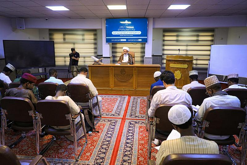المجمع العلمي ينظم دورة قرآنية شاملة لطلبة العلوم الدينية الأفارقة