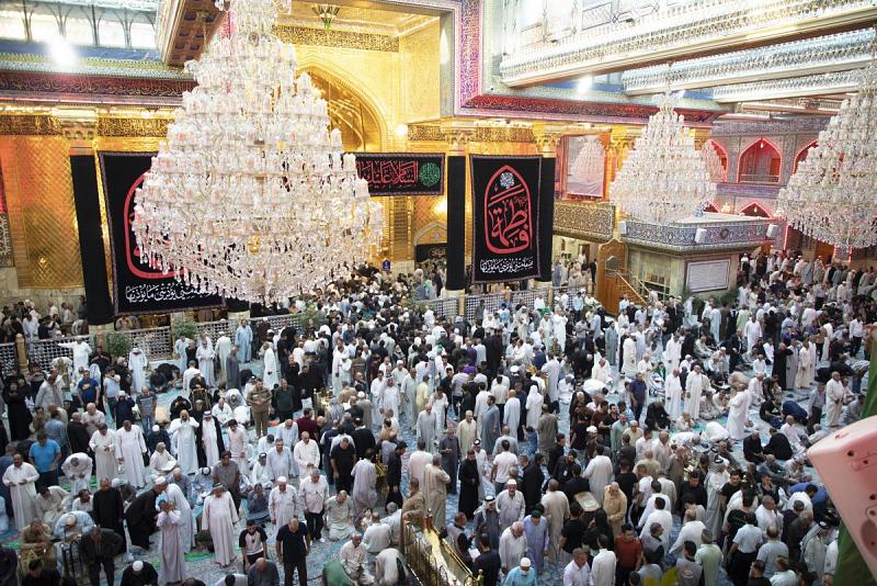 العتبة العباسية تستقبل جموع المعزّين بذكرى شهادة الزهراء (عليها السلام)