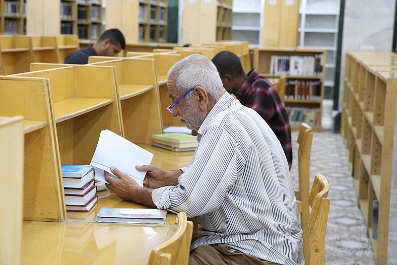 خدمات متعددة تقدمها مكتبة العتبة العباسية للباحثين وطلبة الدراسات العليا