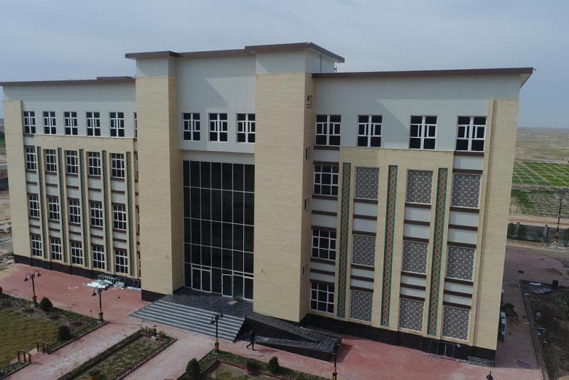 وفقاً لأحدث مواصفاتِ قريناتِها عالميّاً: الانتهاء من بناية كليّة الصيدلة التابعة لجامعة الكفيل...