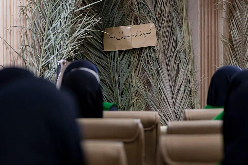 فعاليات اختتام دورة ينابيع الرحمة الثالثة تشهد عرضًا مسرحيًّا توعويًّا عن حرمة النميمة