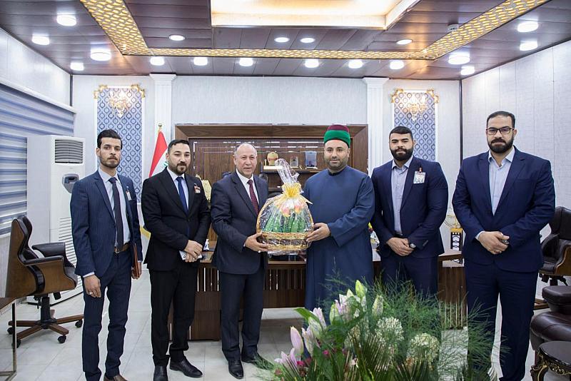 بمناسبة عيد المعلّم.. العتبةُ العبّاسية تقدّم التهاني لمديريّة تربية كربلاء