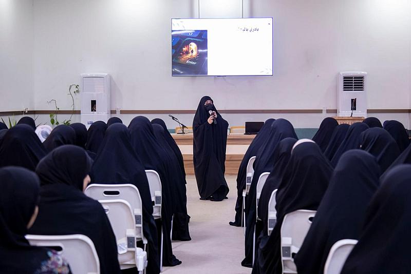 مركز الثقافة الأسرية يستأنف برنامج واحة الثقافة التاسع والأربعين