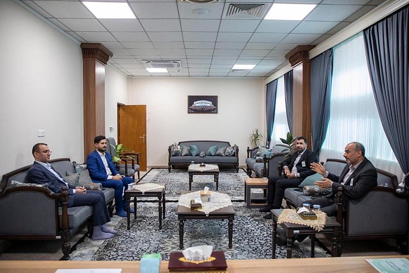 عضو مجلس إدارة العتبة العباسية المقدسة يطلع على استعدادات قسم التربية والتعليم للعام الدراسي الجديد