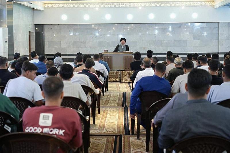 لتعزيز الوعي الشبابي.. قسم الشؤون الفكرية ينظم محاضرة ثقافية في النجف