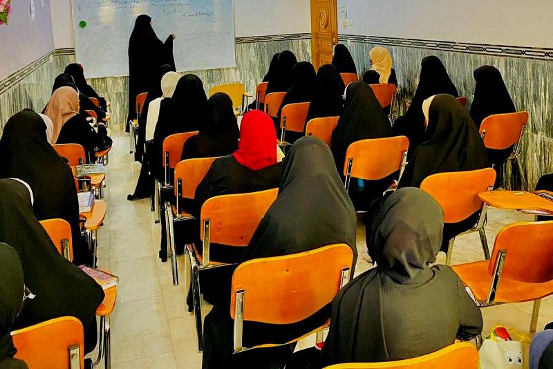 مدارس الكفيل الدينية النسوية تتواصل بمشروعها التثقيفي للناشئات والفتيات