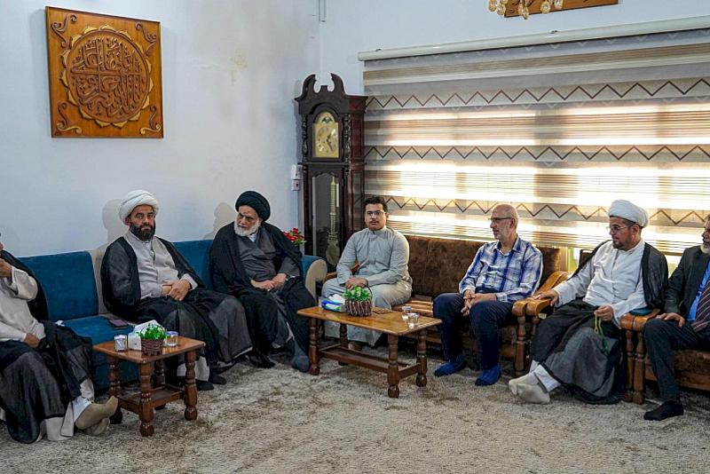 وفد طلبة العلوم الدينية يشيد بنتاجات قسم شؤون المعارف الإسلامية والإنسانية