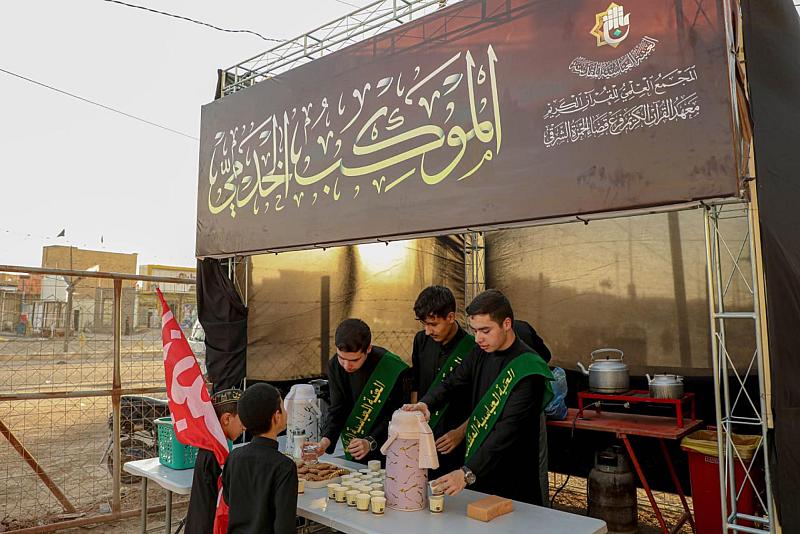 لإحياء ذكرى عاشوراء.. المجمع العلمي يقيم موكبًا خدميًا في قضاء الحمزة الشرقي بمحافظة الديوانية