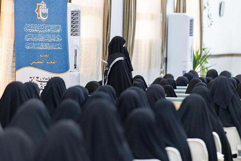 برؤية رسالية.. مخيم بنات العقيدة يسهم في إعداد جيلٍ من النساء الواعيات عَبرَ برامج فكرية وتربوية