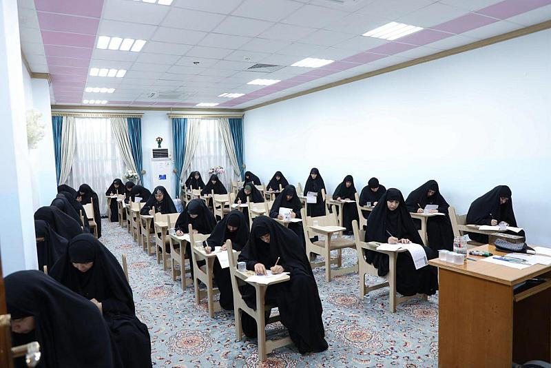 شعبة الخطابة النسوية تطلق امتحانات الفصل الثاني لطالبات معهد الخطابة الحسينية
