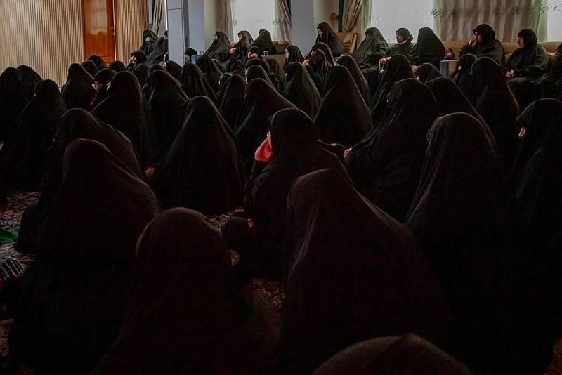 شعبة الخطابة الحسينية النسوية تستذكر شهادة الإمام الهادي (عليه السلام)