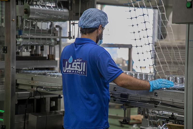 معمل مياه الكفيل: ضاعفنا الإنتاج إلى أكثر من مليوني قدحٍ يوميًا