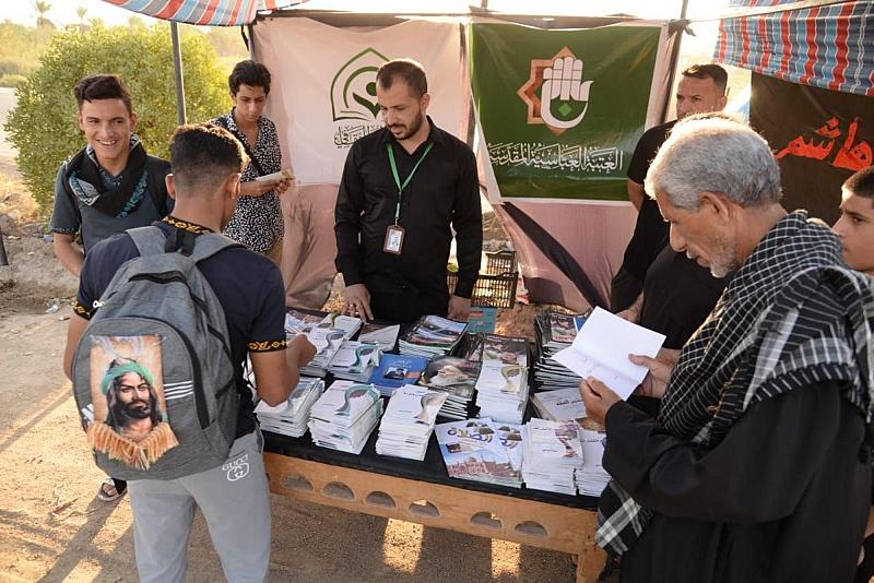 قسم الشؤون الفكرية يفتتح محطتين ثقافيتين لزائري الأربعين في ذي قار