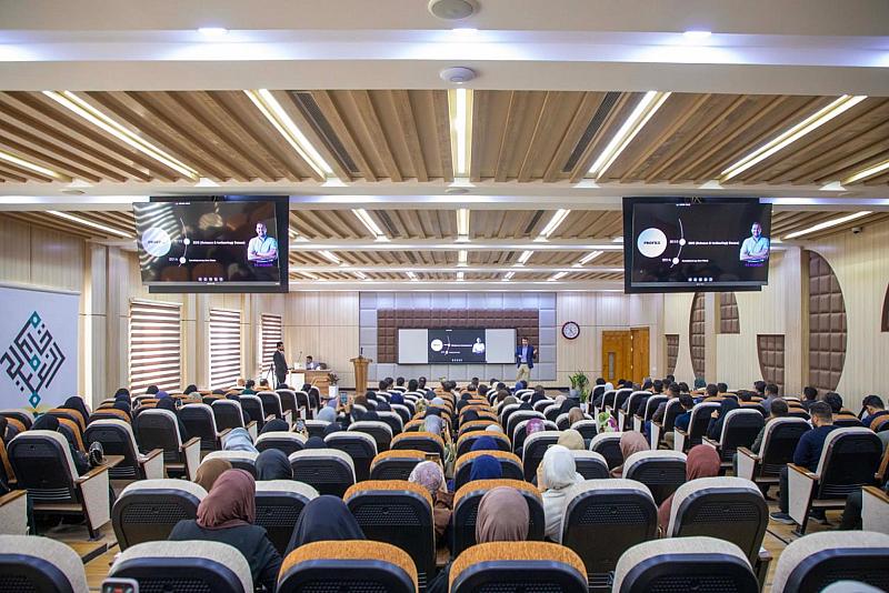 جامعة العميد تقيم الملتقى العلمي الثاني لخريجي كلية طب الأسنان
