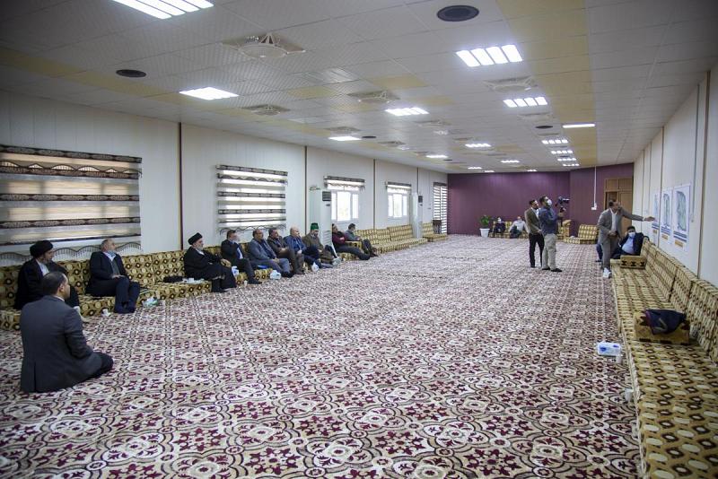 عقدُ اجتماعٍ لمناقشة التصاميم النهائيّة لموقع جامعة العميد الجديد